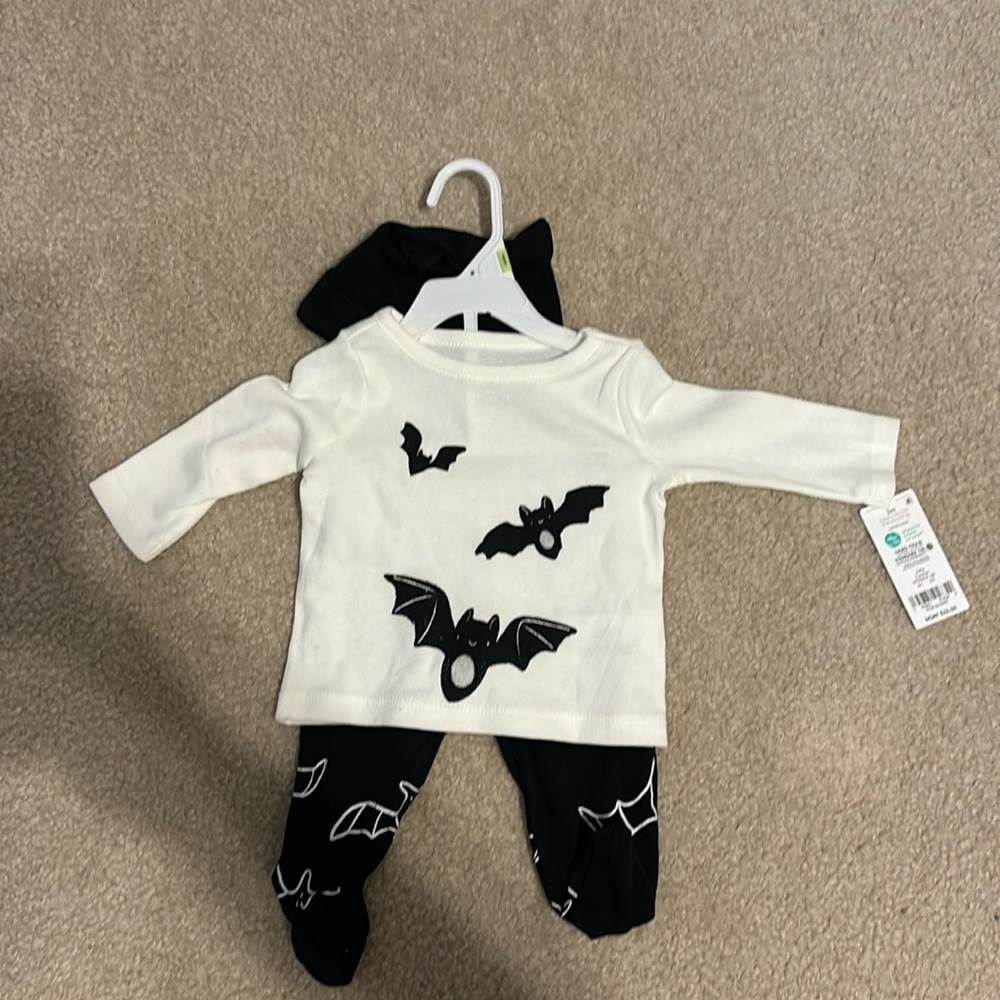 Carters Bat Outfit